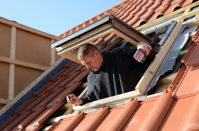 Pose de fenêtres de toit Velux à Murasson
